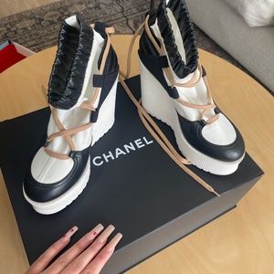 Chanel shoes fall 2019 is about platform wedges and snow boots